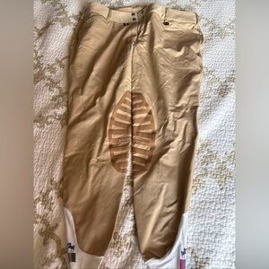 Equine Couture Fiona Tan Riding Breeches with Knee Patches NEVER WORN